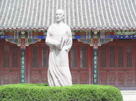 评剧创始成兆才塑像